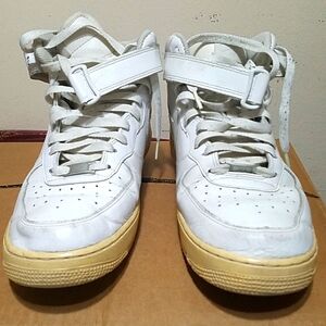 Nike Sneakers, Good condition, Open to Offers